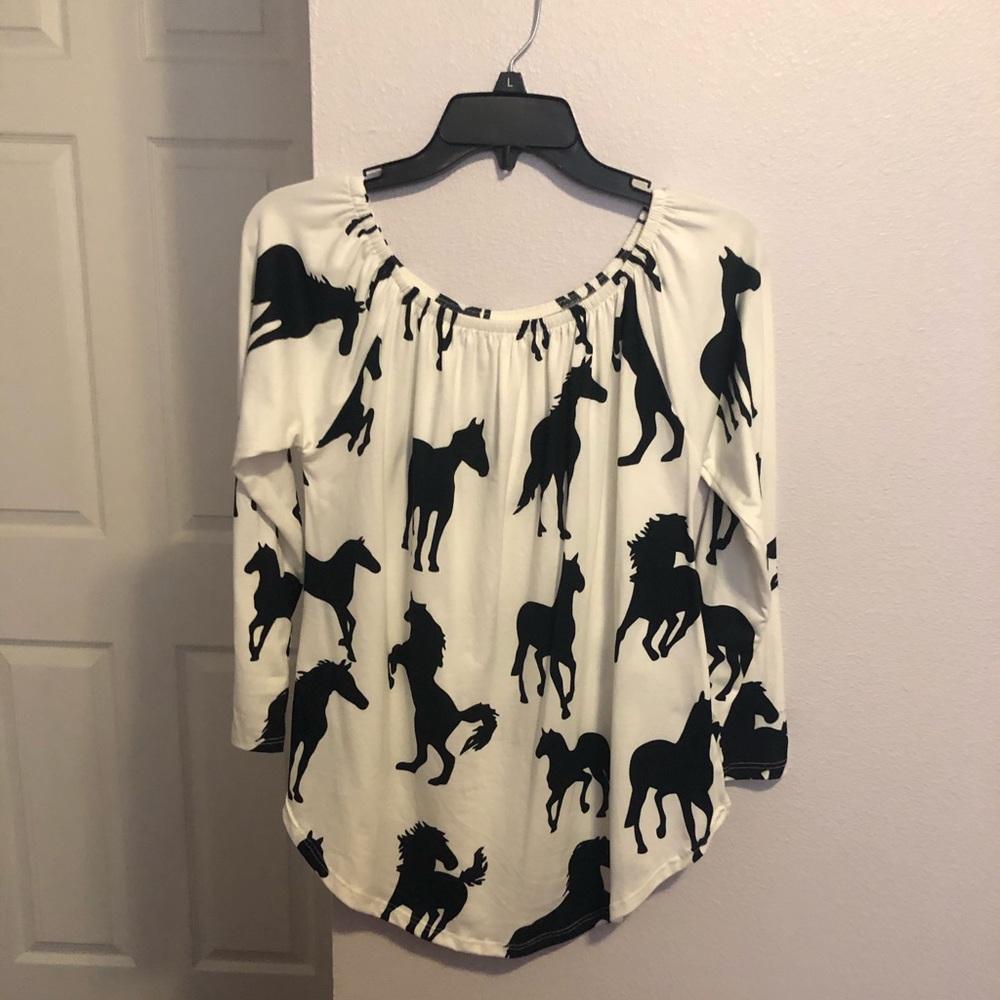 Off the shoulder love sleeve Blouse